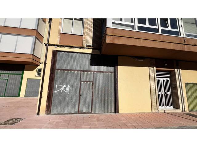 Local comercial en Venta en NUESTRA SEÑORA DE LAS NIEVES, 2 en Espinosa de los Monteros