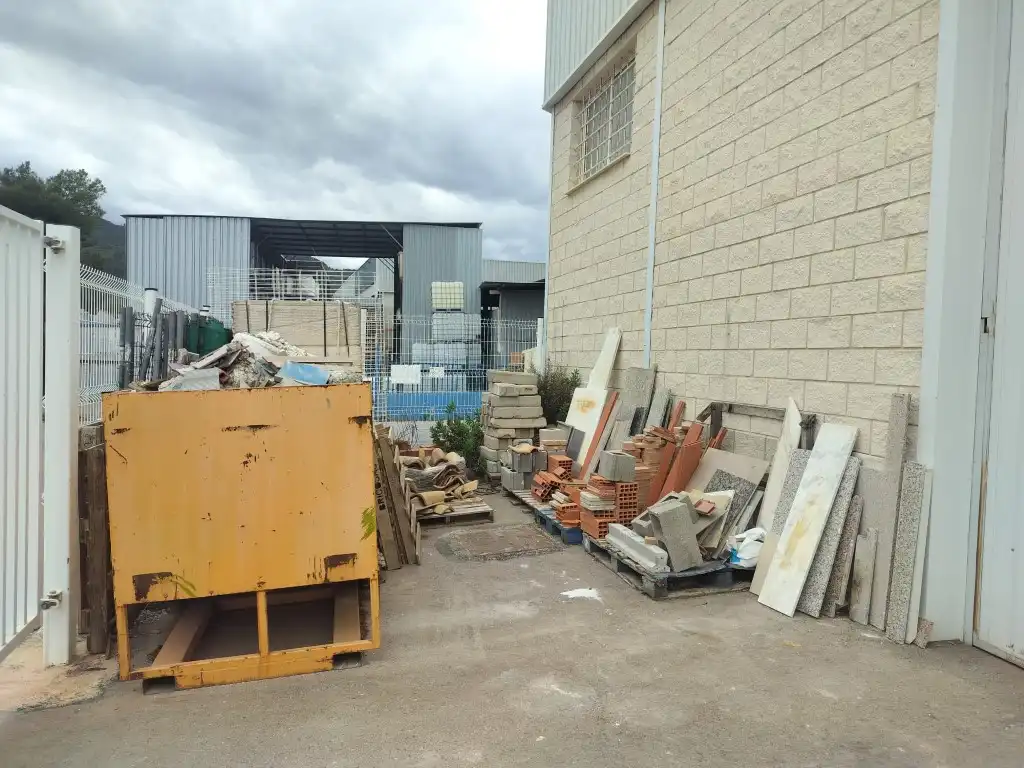 Nave industrial en venta en Estivella