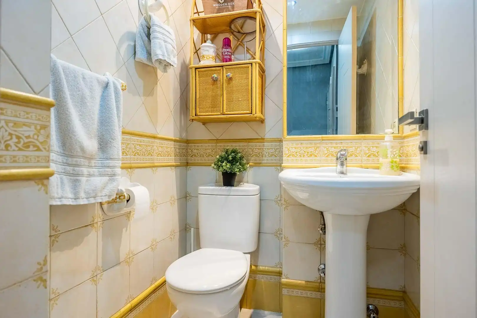 Terraced house with terrace for sale in Avenida de las Villas de Cuba, imagen 19