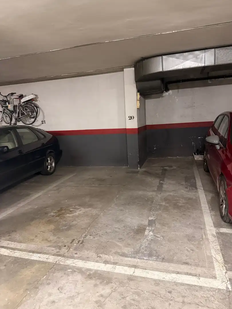 Aparcament de Garatge en venda en Sabadell