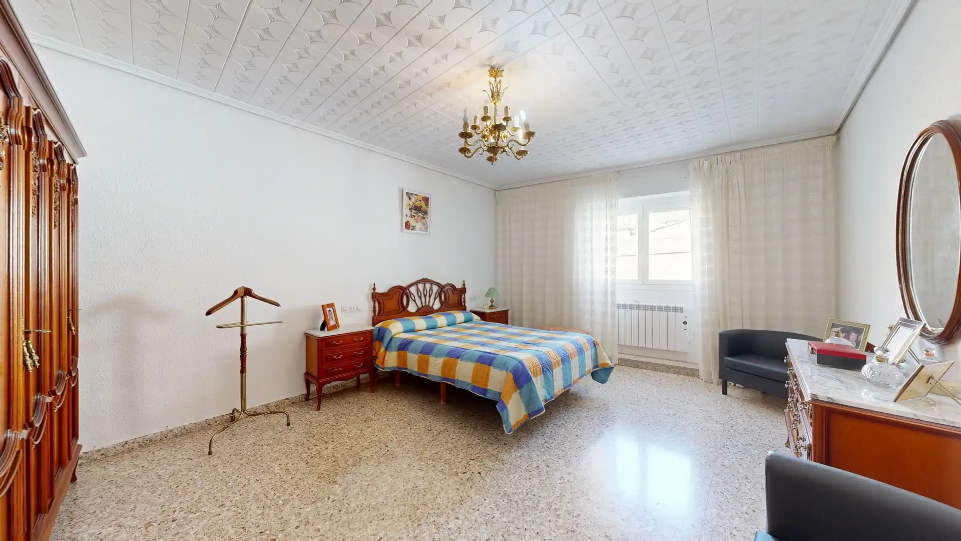 Dormitori de Casa o xalet en venda en Chiva amb Terrassa i Traster