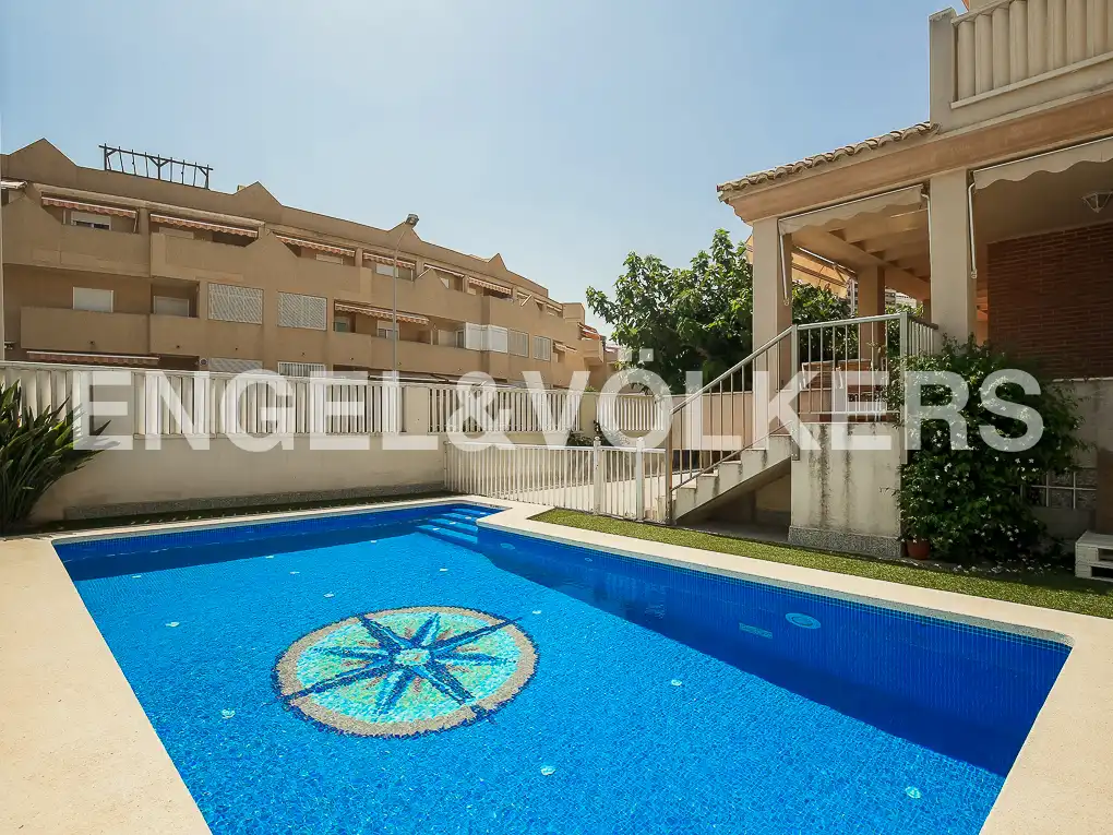 Piscina de Finca rústica de lloguer en Cullera amb Aire condicionat, Calefacció i Terrassa