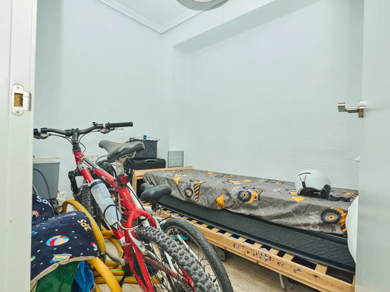 Bedroom of Apartments for sale in Dolores  with Air Conditioner, Heating and Terrace
