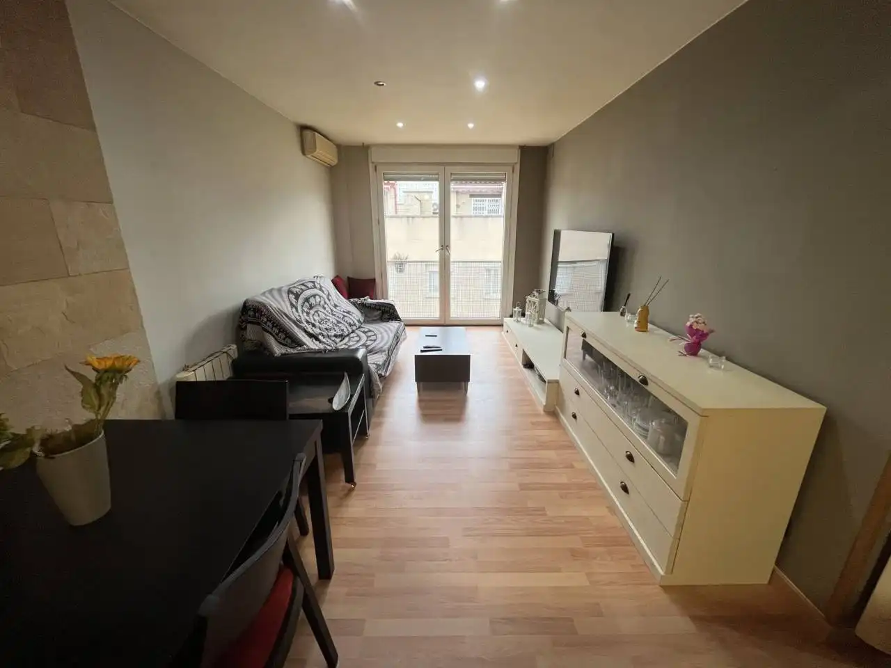 Sala de estar de Piso en venta en Granollers con Aire acondicionado, Calefacción y Parquet