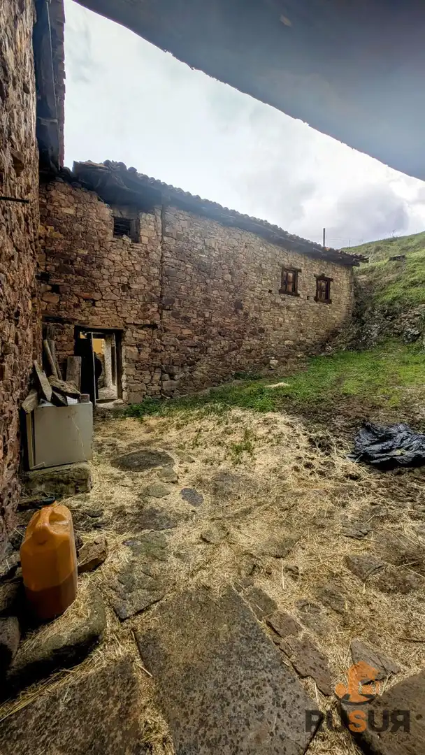 Vista exterior de Finca rústica en venta en Cabezón de Liébana con Balcón