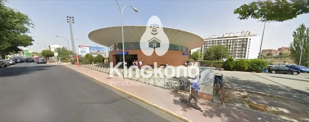Außenansicht von Gebäude zum Verkauf in Arganda del Rey