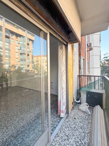 Piso en Venta en Carrer d'Eduard Boscà en Mestalla