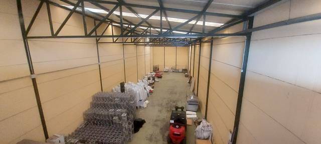 Nave industrial en Alquiler en El Matorral