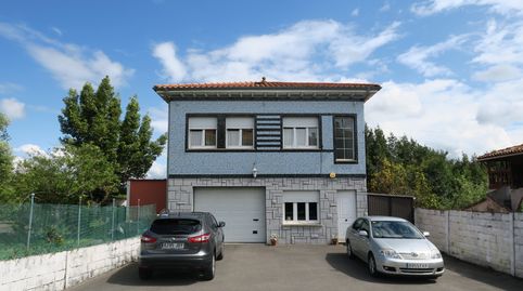Foto 5 von Haus oder Chalet zum Verkauf in Calle Alfaraz, El Carbayedo - El Quirinal, Avilés