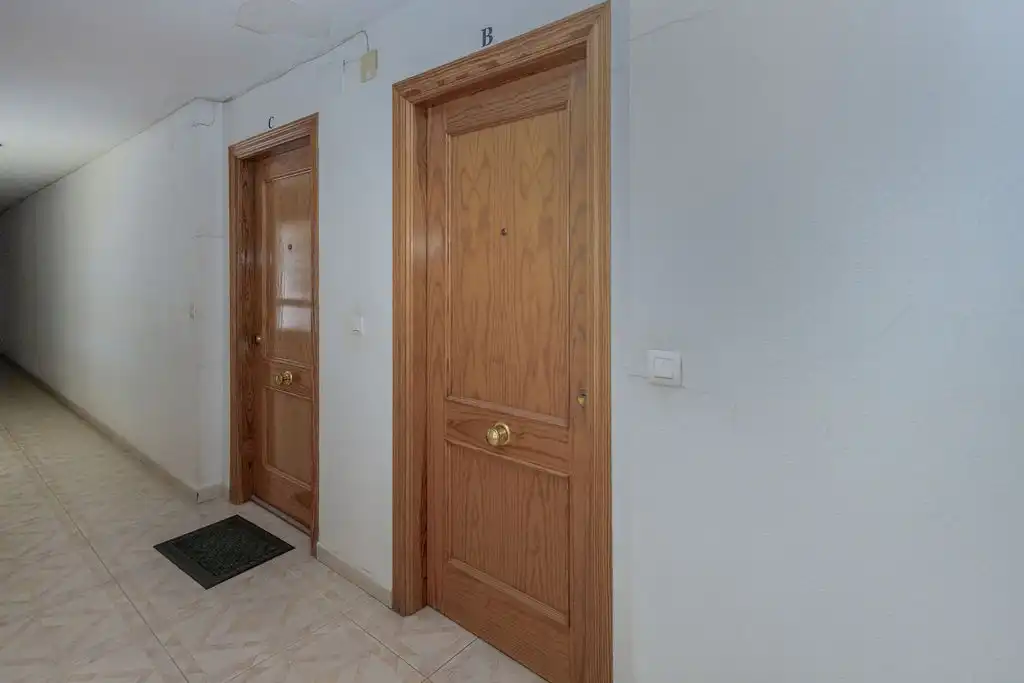 Flat with lift for sale in Av Reyes Católicos, imagen 17