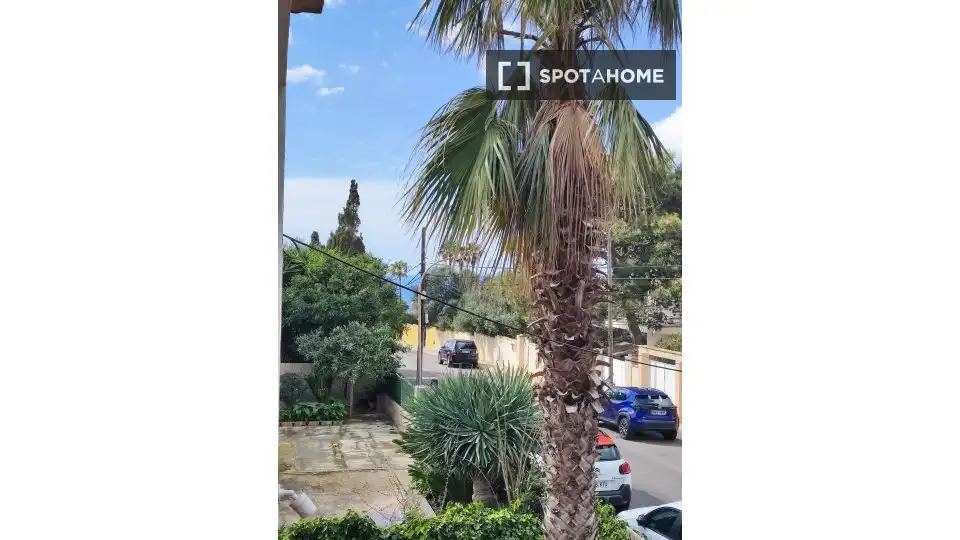 Vista exterior de Apartamento para compartir en Llucmajor con Aire acondicionado, Terraza y Amueblado