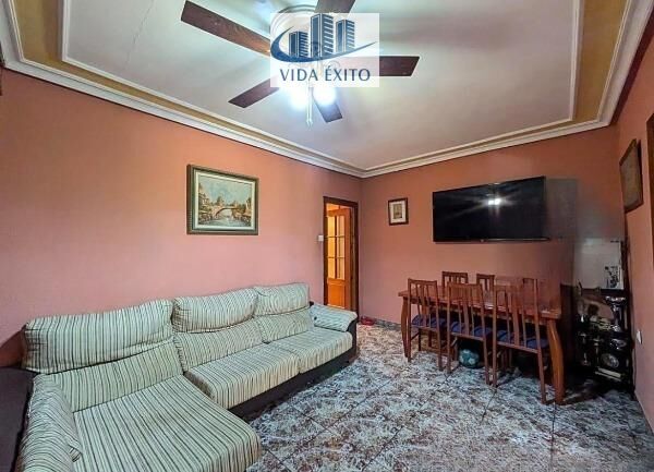 Living room of Flat for sale in Linares  with Air Conditioner, Heating and Balcony