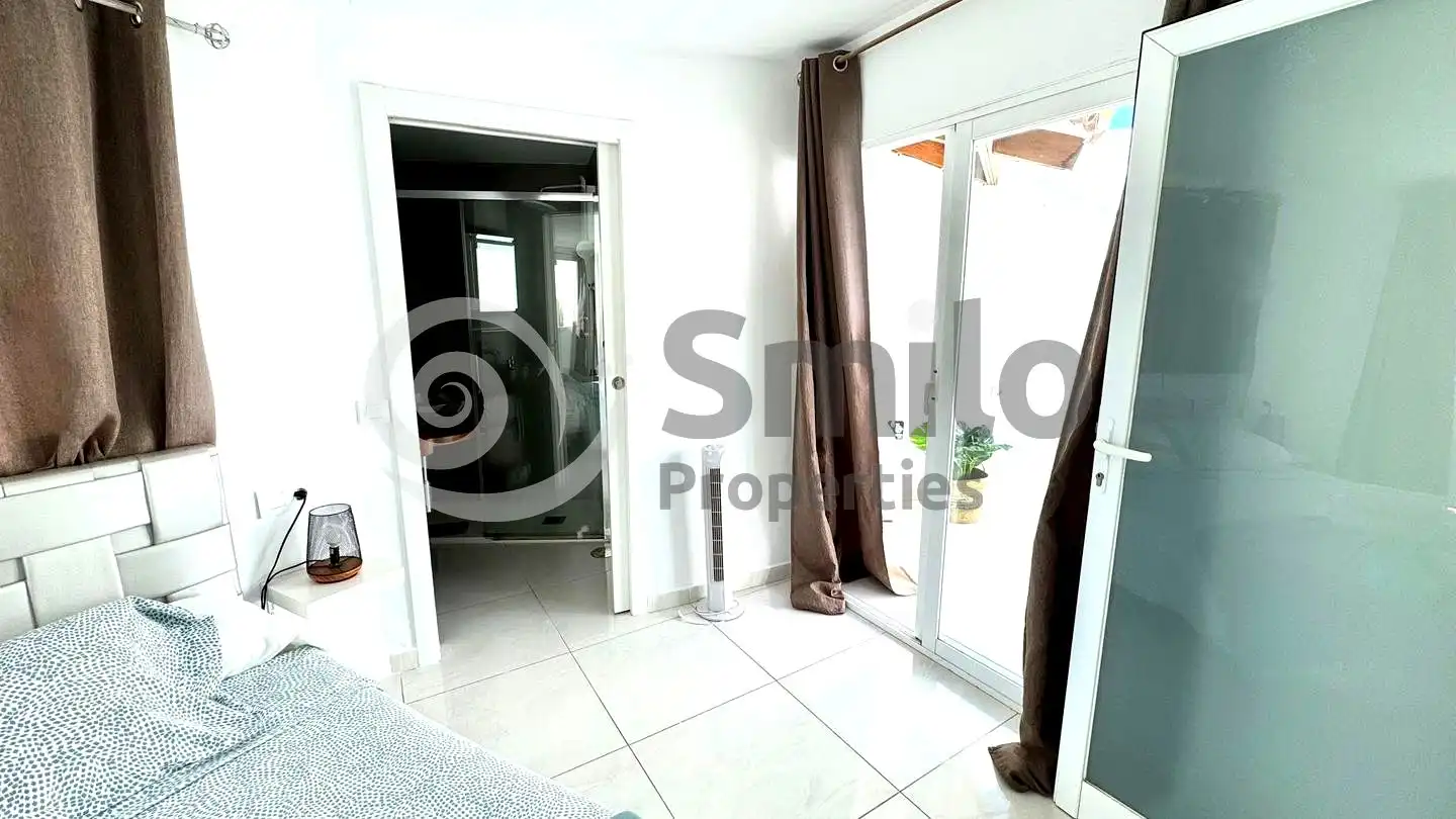 Bungalow with pool for sale in Arquitecto Gómez Cuesta 3, imagen 9