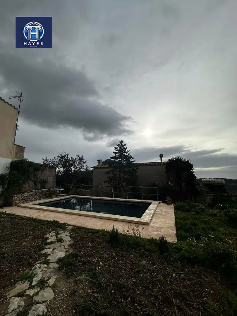 Casa con piscina en venta en Puigpunyent, imagen 2
