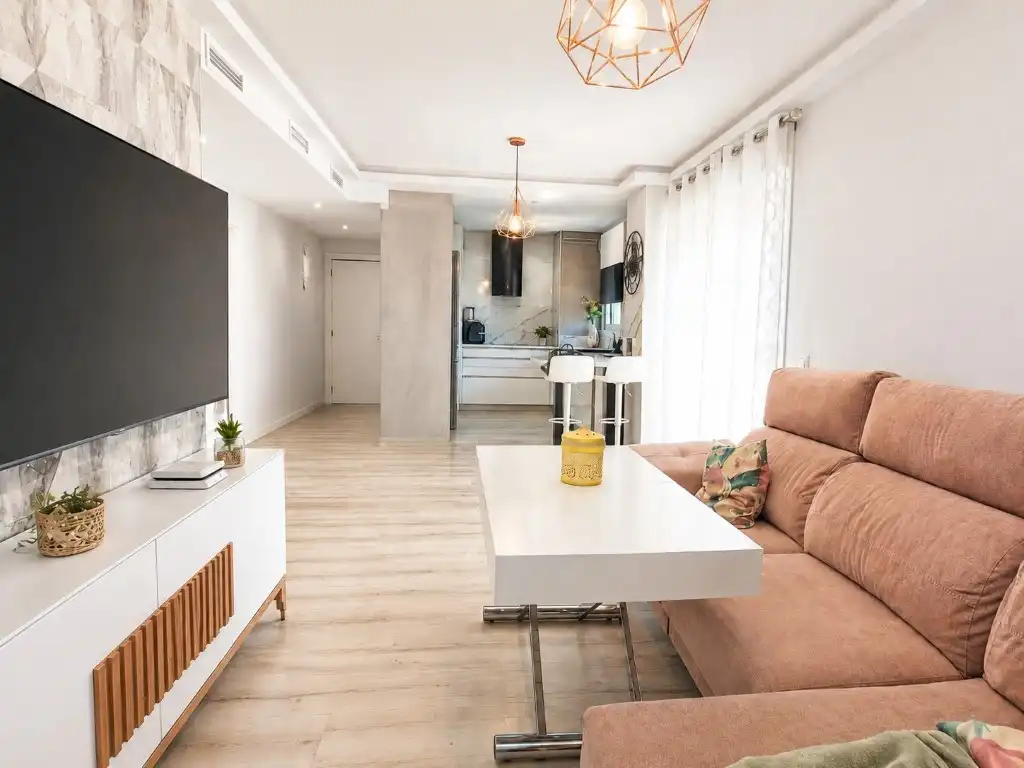 Living room of Flat for sale in Córdoba  with Air Conditioner, Terrace and Swimming Pool