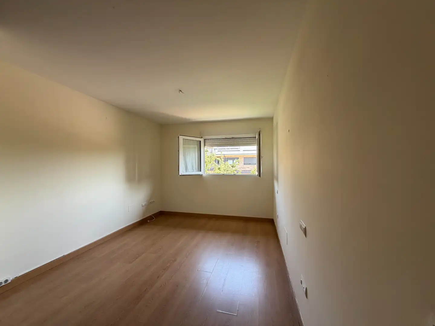Habitación de Casa o chalet en venta en Colmenar Viejo con Calefacción, Jardín privado y Terraza
