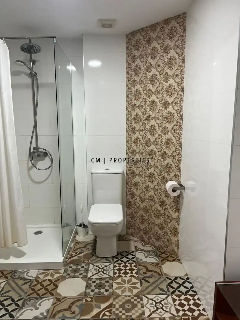 Bathroom of Flat for rent in Extramurs