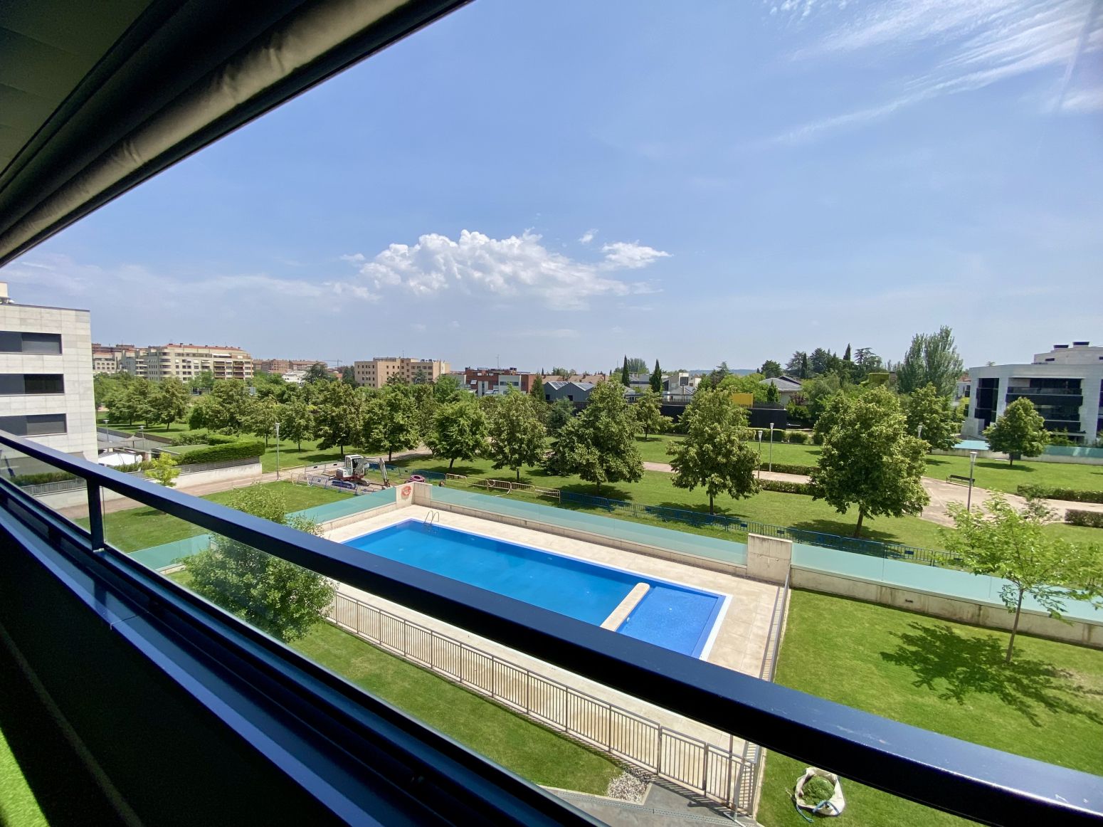 Swimming pool of Flat for sale in  Logroño  with Heating, Private garden and Terrace