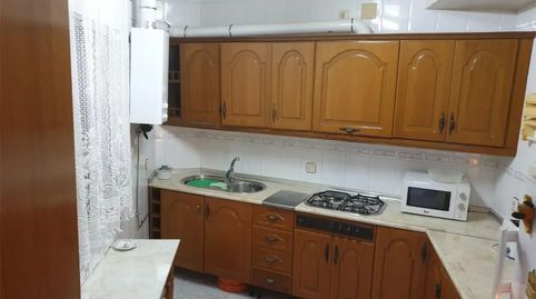 Foto 5 de Casa adosada en venta en Calle Juan Rovira Tarazona, 39, Valdefuentes, Cáceres