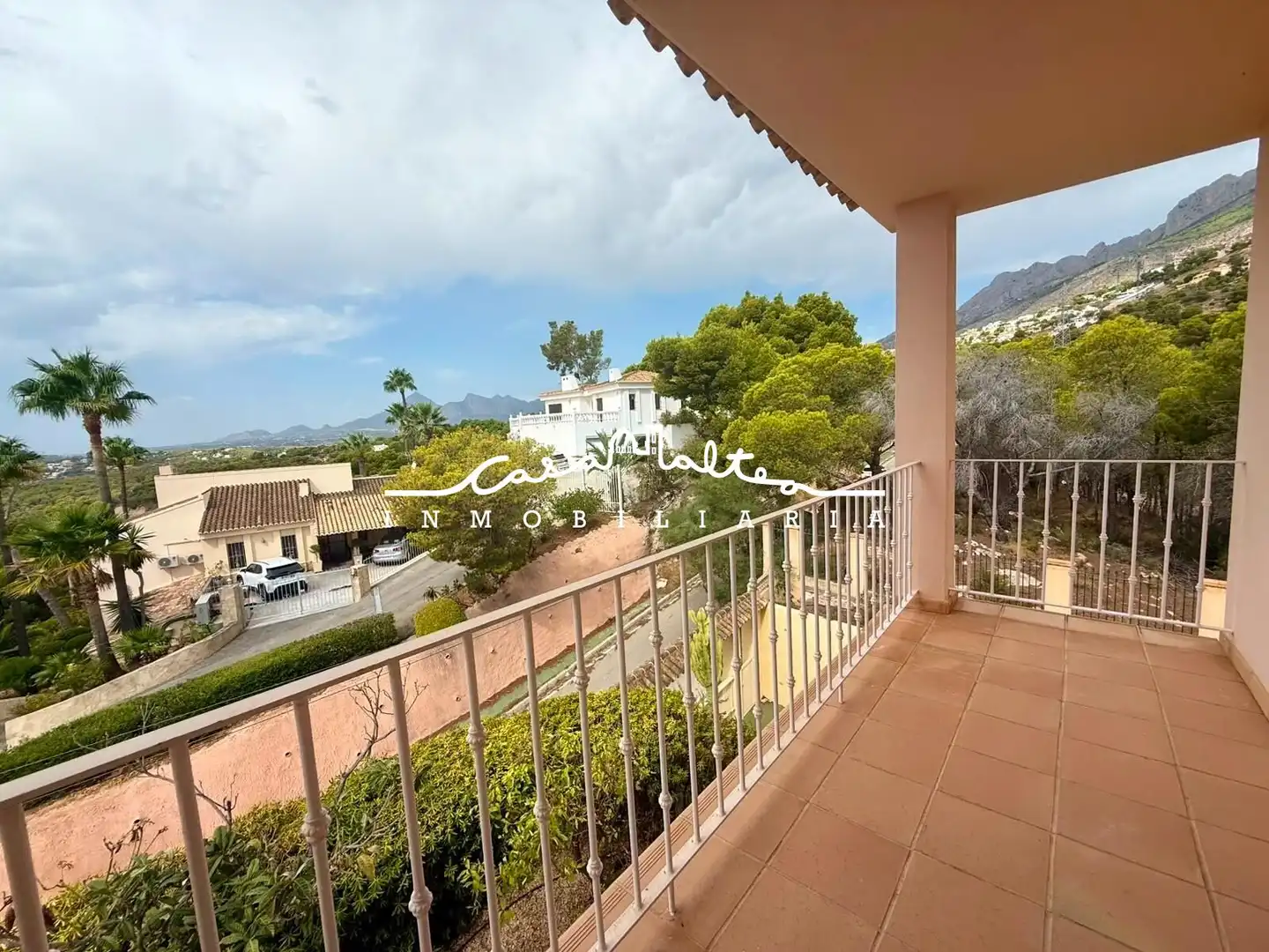 Vista exterior de Casa o chalet de alquiler en Altea con Calefacción, Jardín privado y Terraza