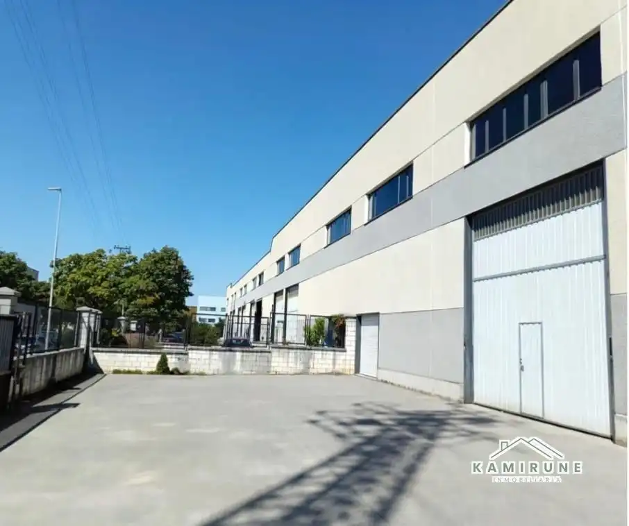 Industriegebäude zum Verkauf in POLIGONO INDUSTRIAL UGALDEGUREN