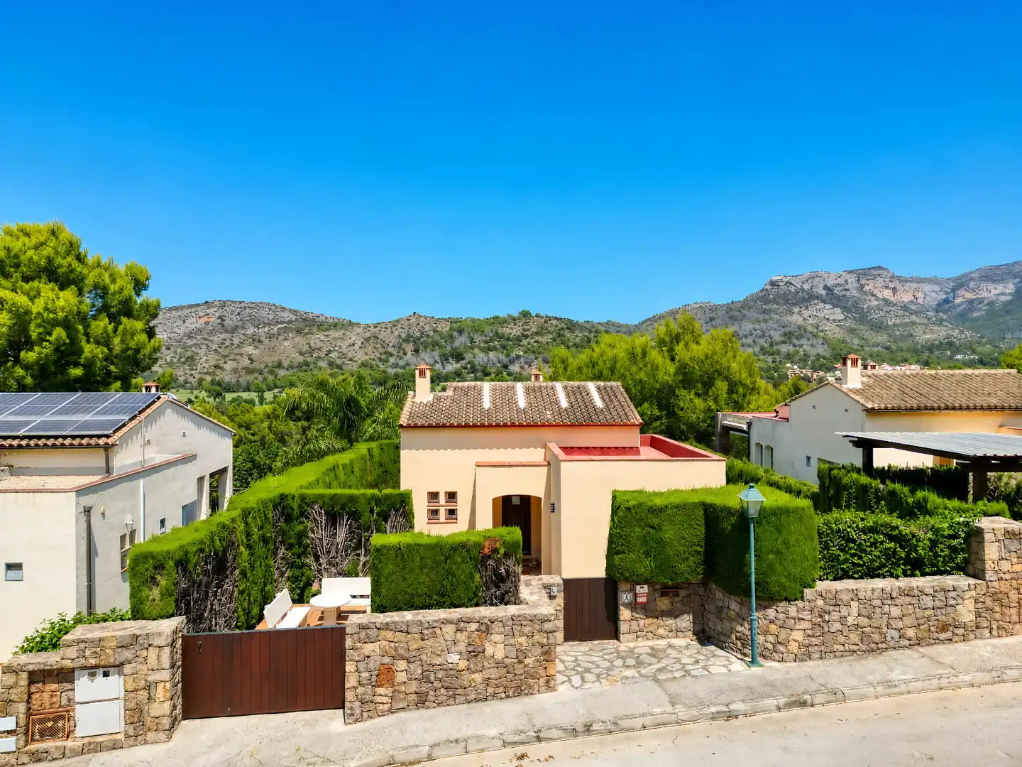 Exterior view of Houses for sale in Pedreguer  with Air Conditioner, Heating and Private garden