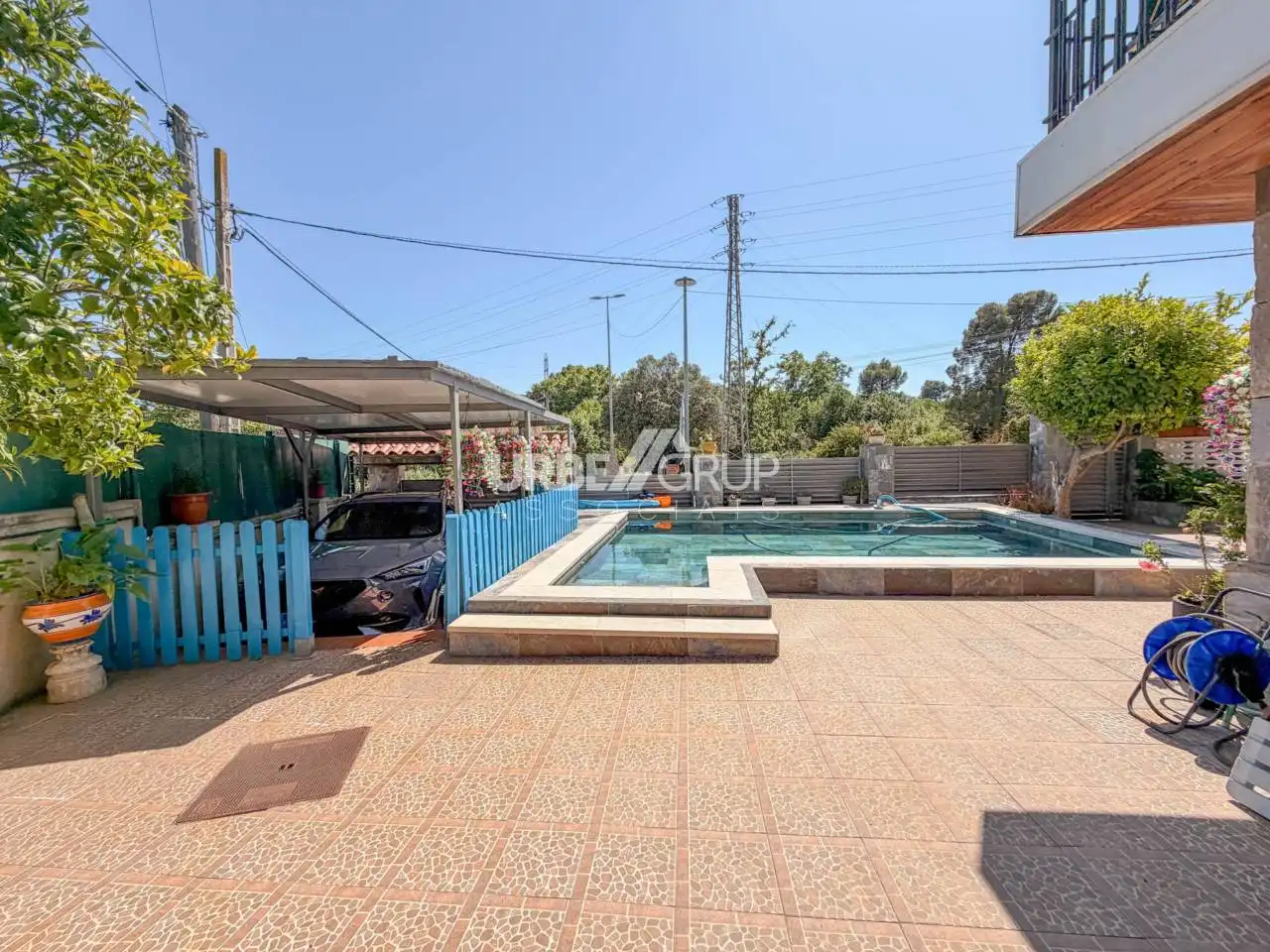 Exterior view of Detached homes for sale in Abrera  with Air Conditioner, Heating and Private garden