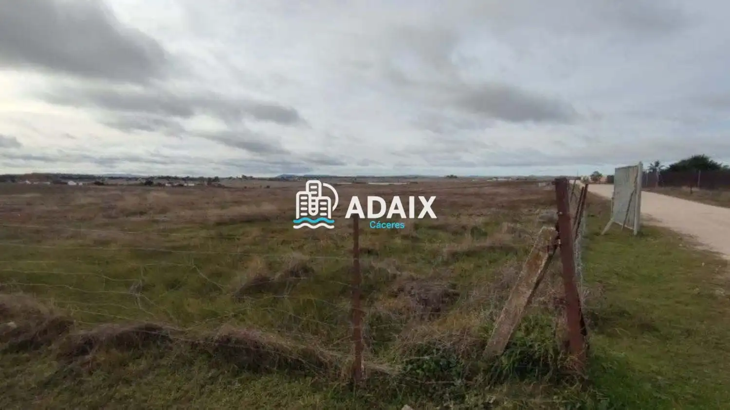 Terreno en venta en Cáceres