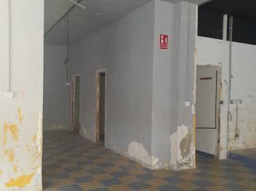 Business premises to rent in Albal