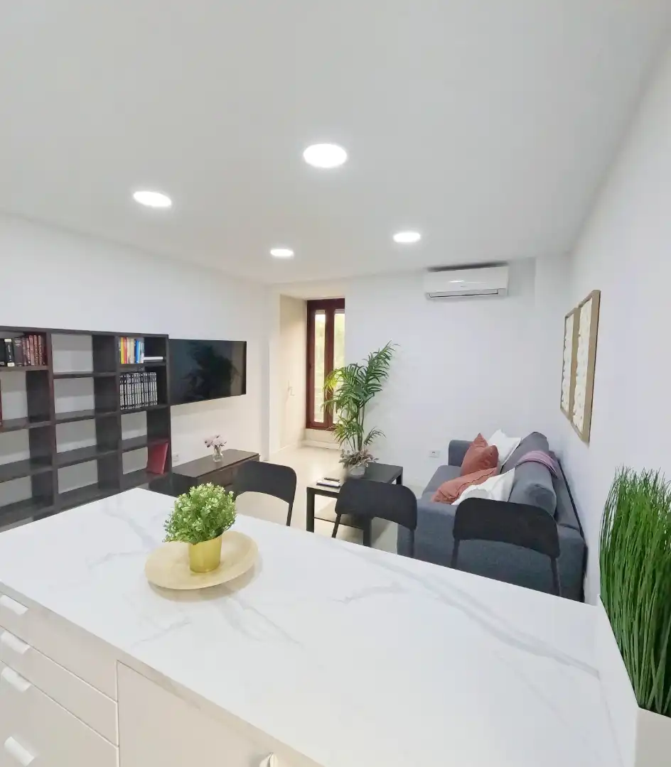 Living room of Flat for sale in Santa Cruz de Tenerife  with Air Conditioner, Parquet flooring and Storage room