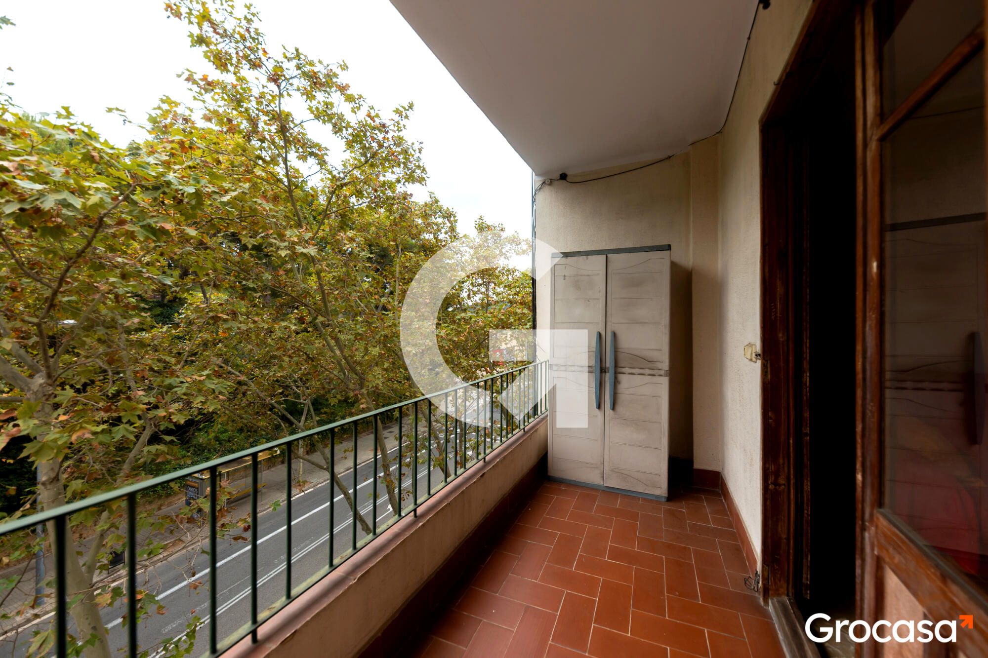 Terraza de Piso en venta en  Barcelona Capital con Horno, Lavadora y TV