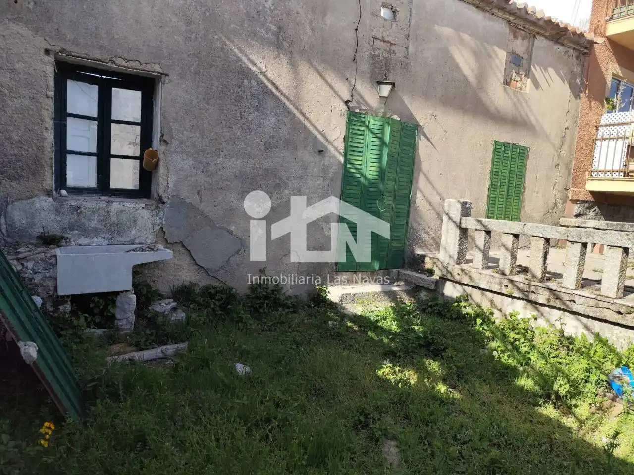 Casa o chalet en venta en Las Navas del Marqués  con Jardín privado