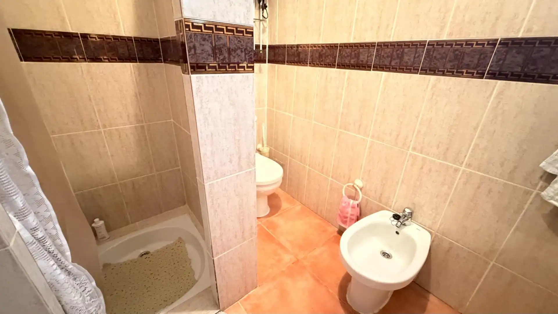 Bathroom of Houses for sale in Elche / Elx  with Heating, Private garden and Storage room