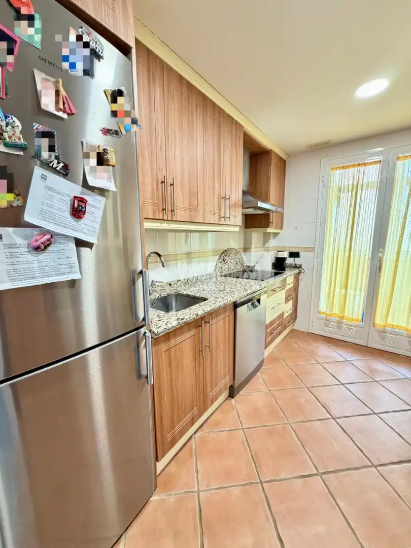 Kitchen of Flat for sale in Arganda del Rey  with Air Conditioner, Heating and Parquet flooring