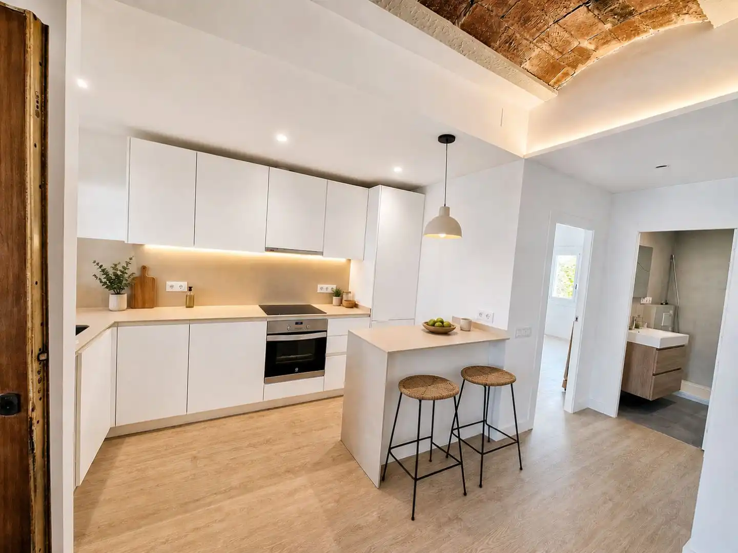 Kitchen of Flat for sale in  Barcelona Capital  with Air Conditioner, Terrace and Balcony