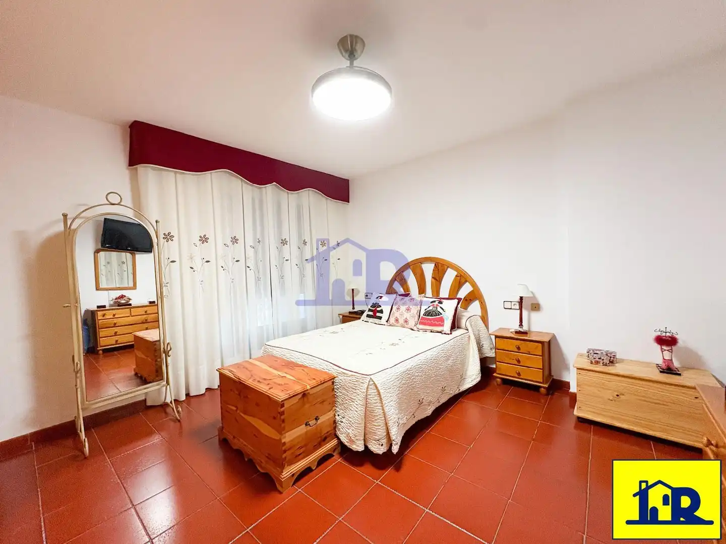 Bedroom of Houses for sale in Fuentes, Cuenca