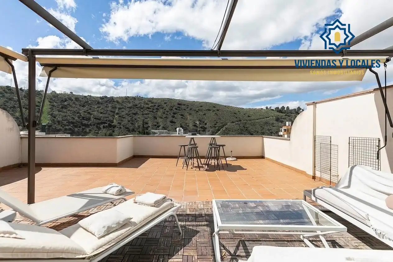Maison mitoyenne avec piscine à vendre à Genil, imagen 3