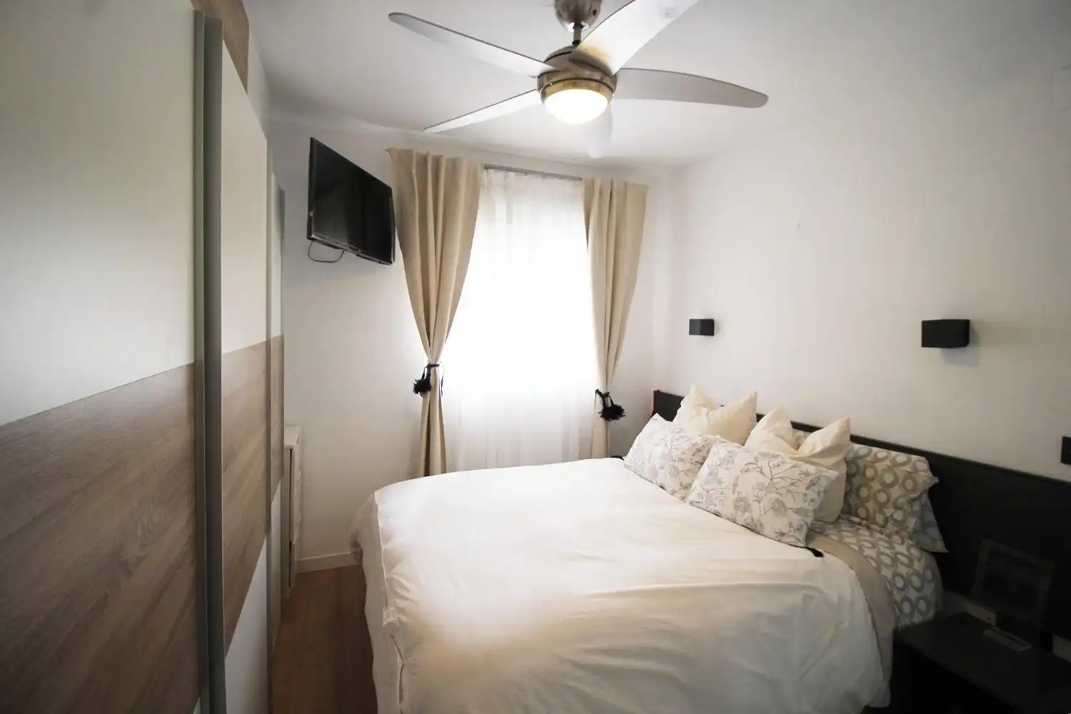 Habitación de Apartamento en venta en Oropesa del Mar / Orpesa con Aire acondicionado, Jardín privado y Terraza