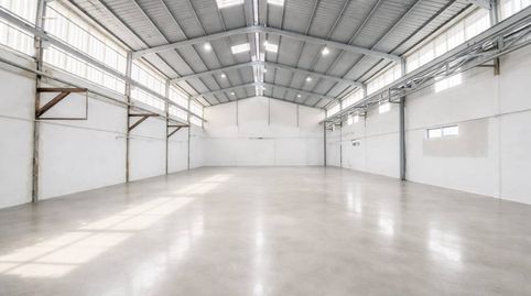 Foto 2 von Fabrikhallen zur Miete in C. Carlos Arniches, Catral, Alicante