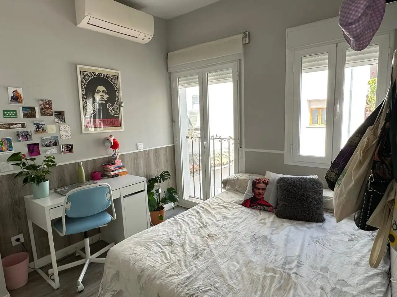 Schlafzimmer von Wohnung zur Miete in Madrid mit Klimaanlage, Möbliert und Balkon