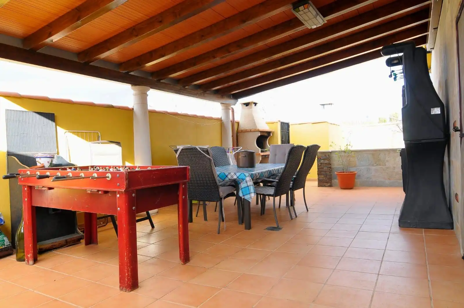 Terrassa de Casa o xalet en venda en Valdepeñas amb Terrassa, Piscina i Moblat