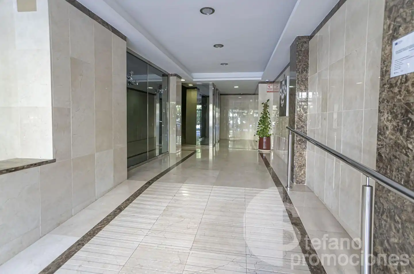 Flat for sale in Málaga  with Air Conditioner, Terrace and Storage room