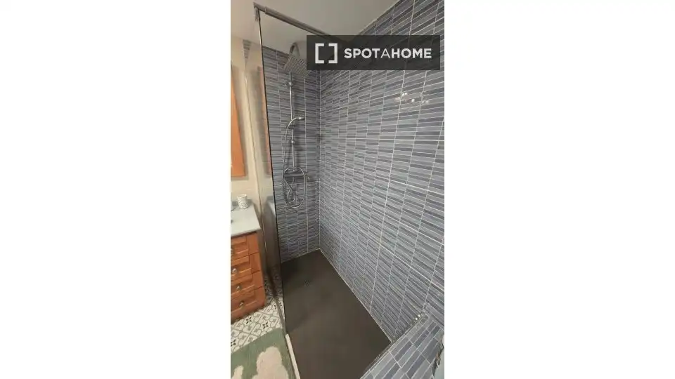 Bany de Estudi per a compartir en Málaga amb Aire condicionat, Calefacció i Terrassa