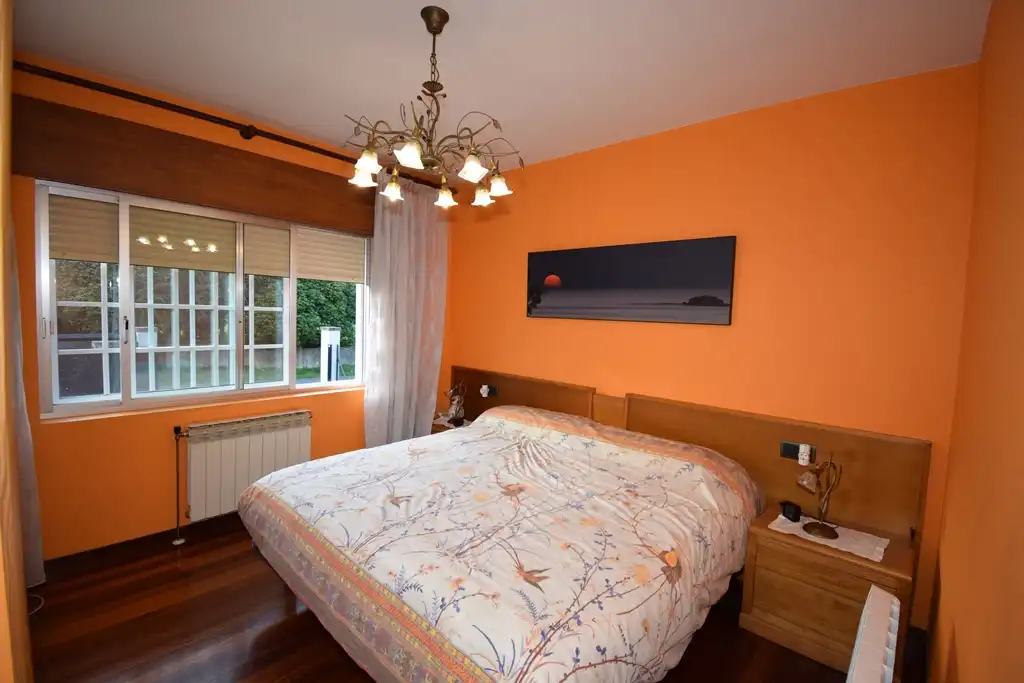 Dormitori de Casa o xalet en venda en Fene amb Jardí privat, Terrassa i Moblat