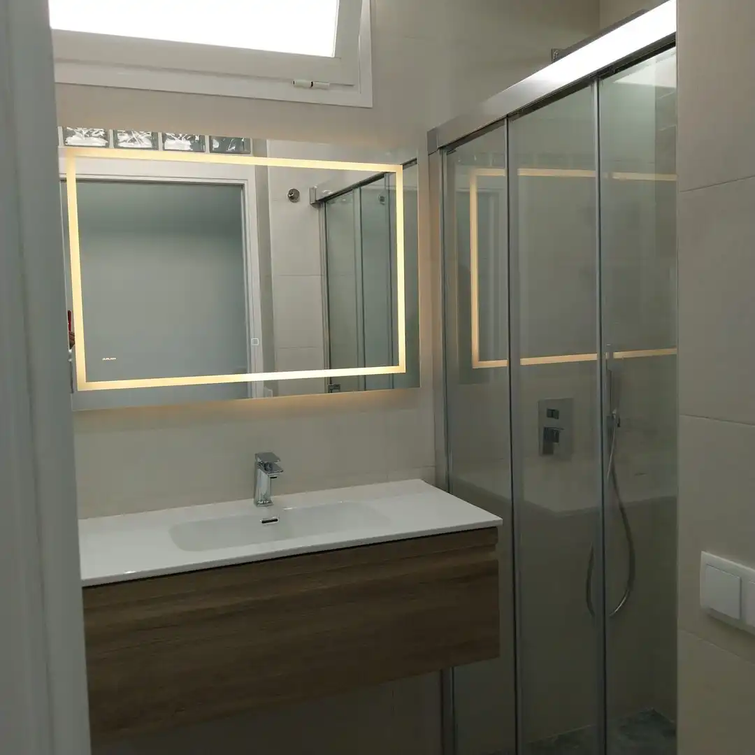Baño de Piso de alquiler en Carmona