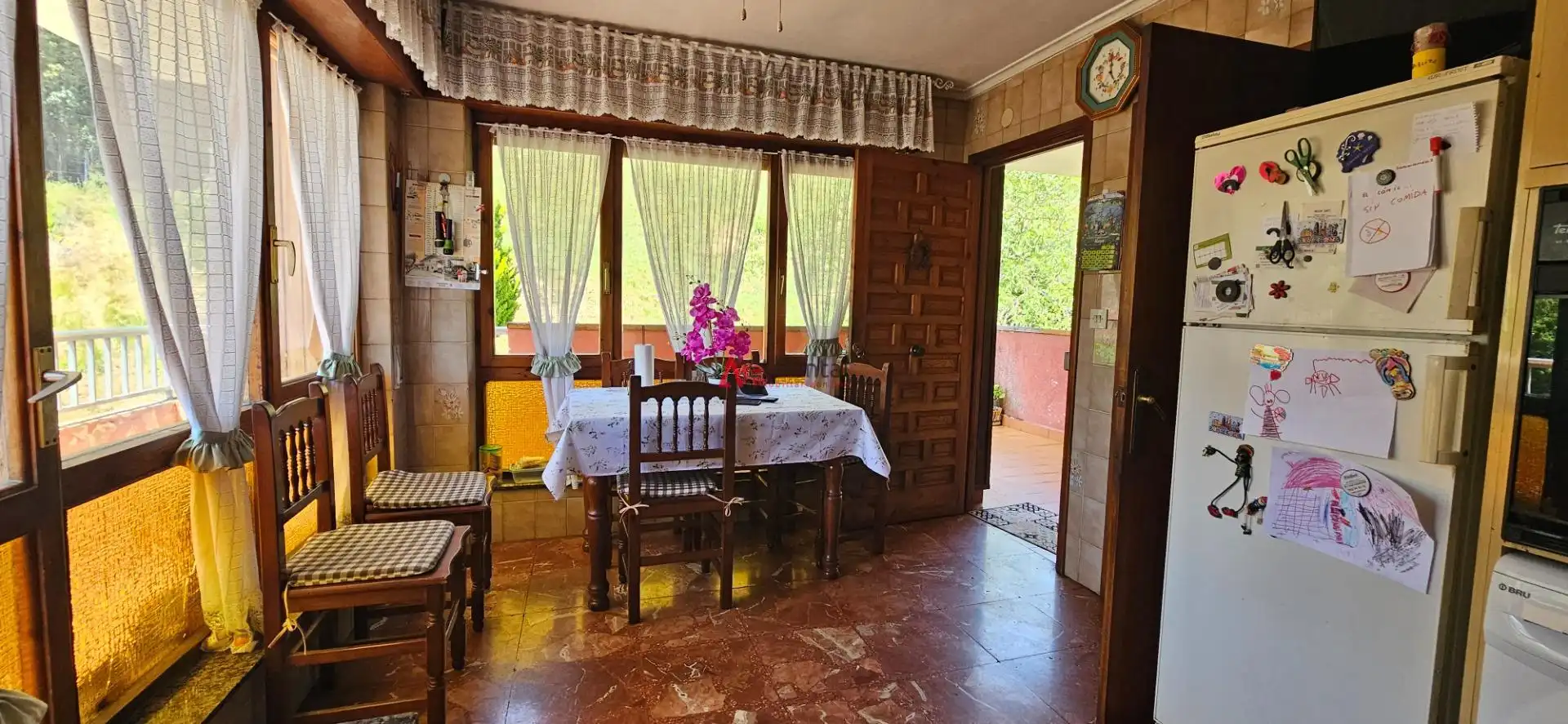 Casa rústica amb terrassa en venda a Voto, imagen 57