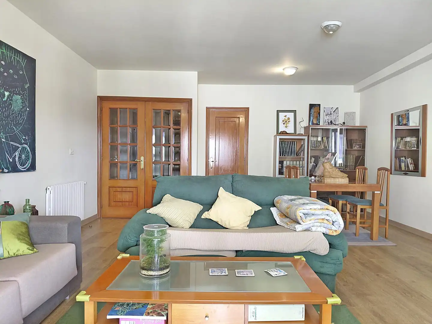 Sala d'estar de Casa o xalet en venda en Cambados amb Calefacció, Jardí privat i Terrassa
