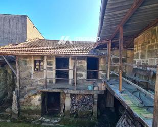Vista exterior de Casa o xalet en venda en San Cristovo de Cea amb Jardí privat, Terrassa i Traster