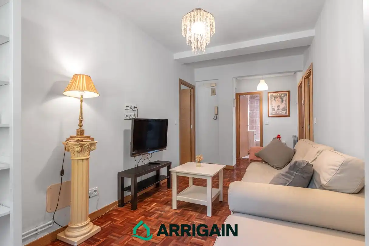 Wohnzimmer von Wohnung zum Verkauf in Donostia - San Sebastián  mit Heizung, Privatgarten und Balkon