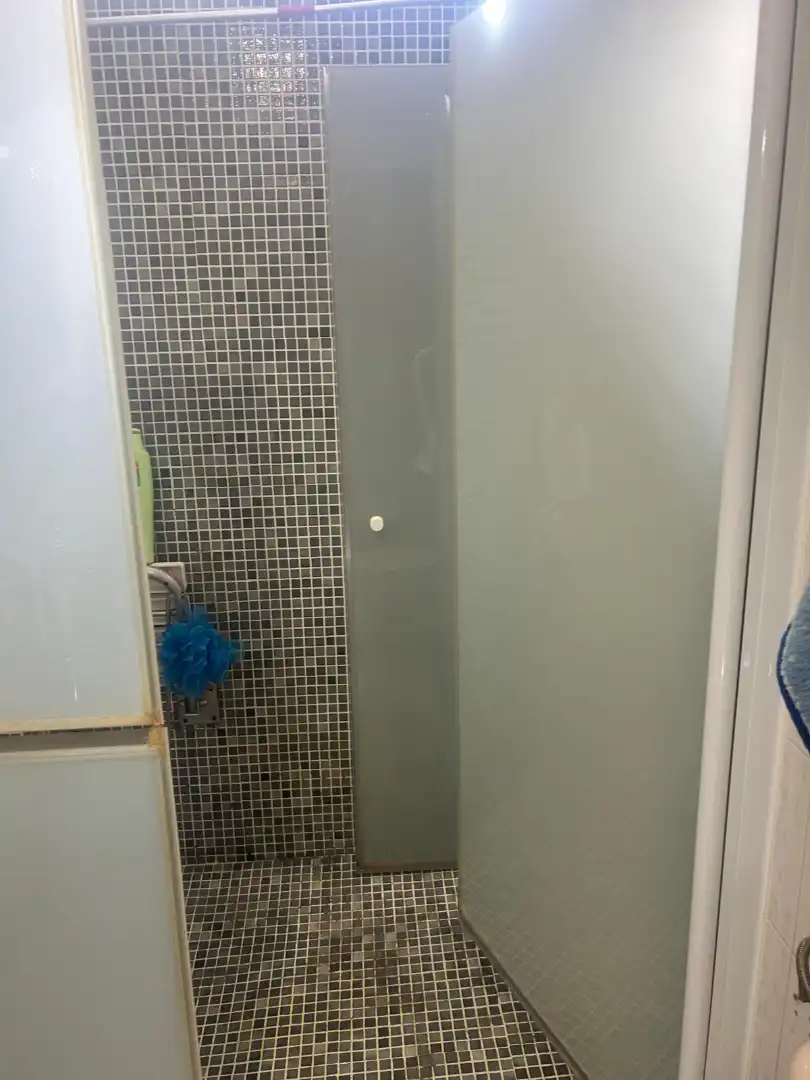 Bany de Pis en venda en Jaén amb Aire condicionat, Calefacció i Moblat